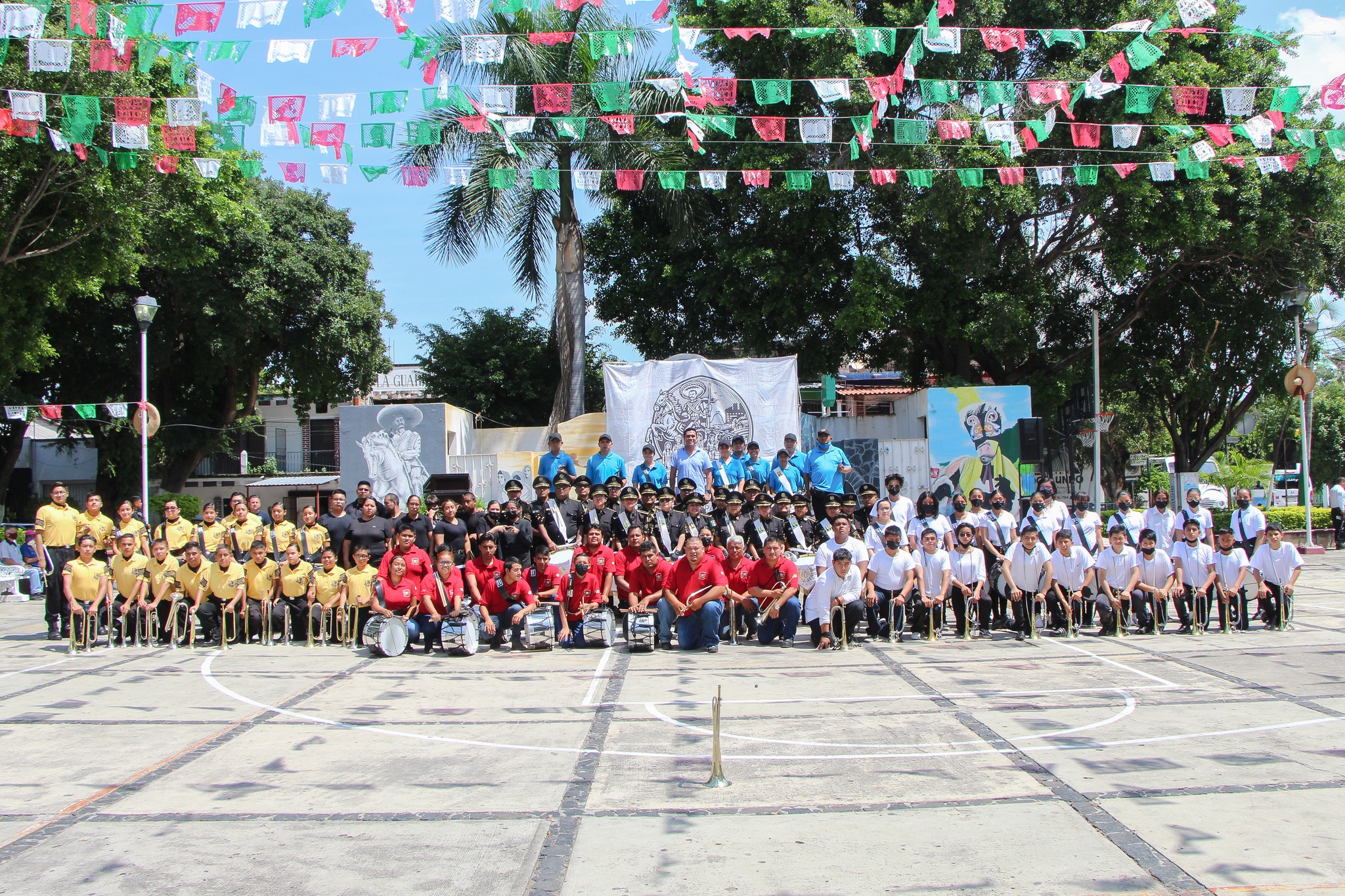 PRIMER ENCUENTRO NACIONAL DE BANDAS DE GUERRA EN TLALTIZAPÁN